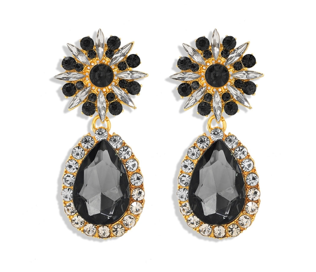 La Reine Earrings